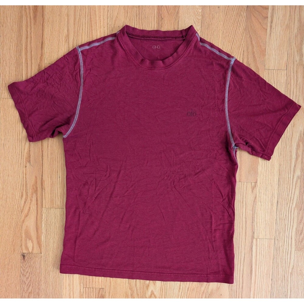 Alo Yoga Cool Fit Men’s Athletic Red Short Sleeve T-Shirt Small Lyocell Bamboo